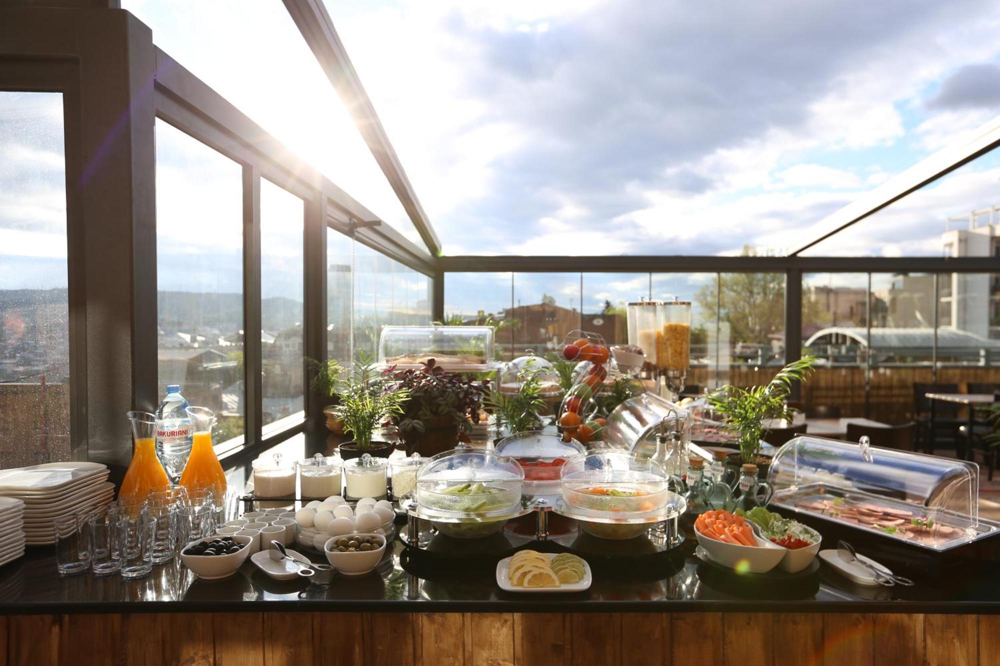 Serviced Designed Apartments By Urban Hotels 17 Tbilisi Eksteriør bilde